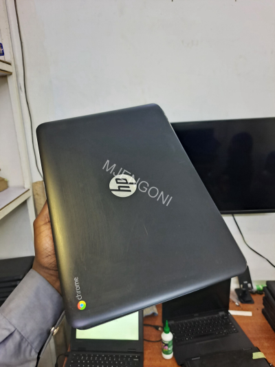 Hp Chromebook photo 3